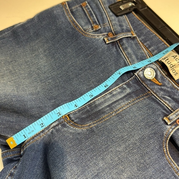 Acne Studios Skin 5 Marilyn Skinny Jeans in Blue Medium Wash - Picture 7 of 10